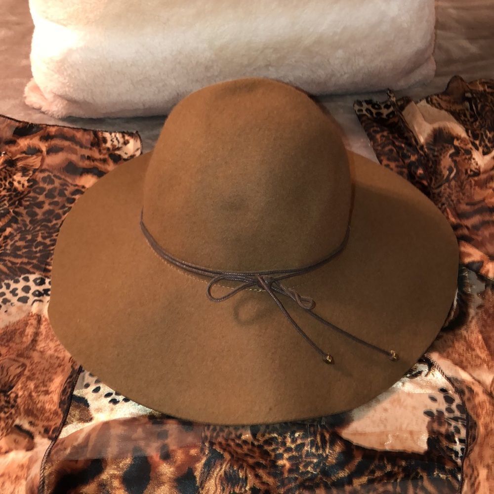 Wool Felt Brown Floppy Wide Brim Hat with waxed braided tie and brass charms - Picture 3 of 9